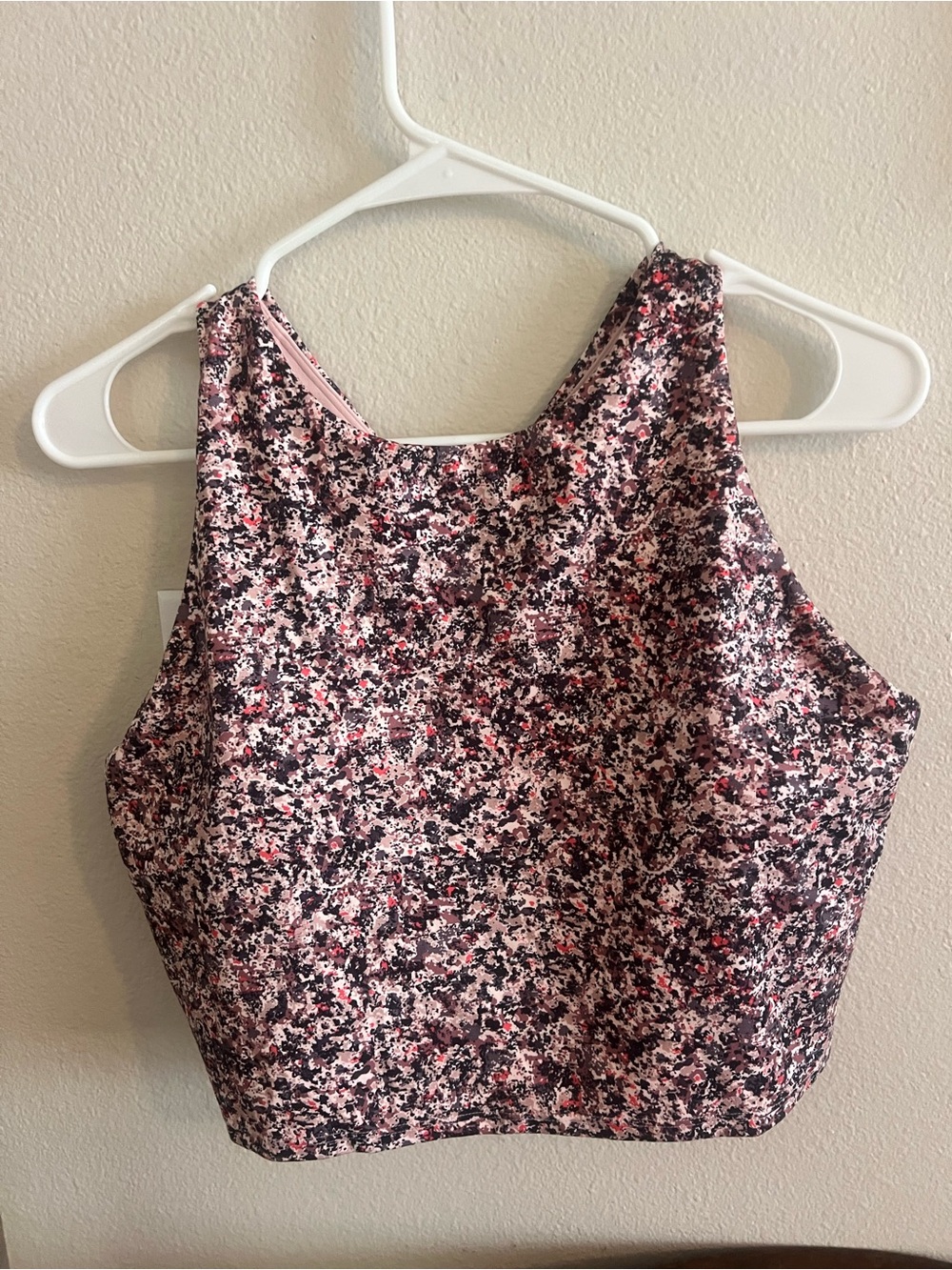 Athleta Conscious Crop Tank NWOT Size Large D-DD+